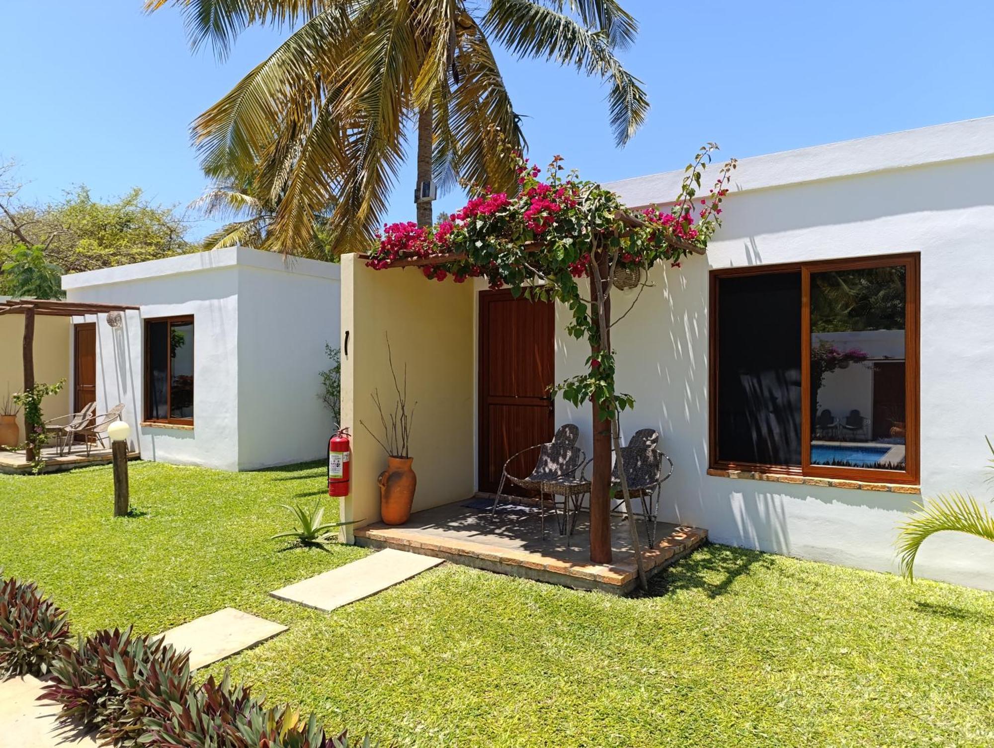 Telvina Beach Lodge Vilankulo Eksteriør billede
